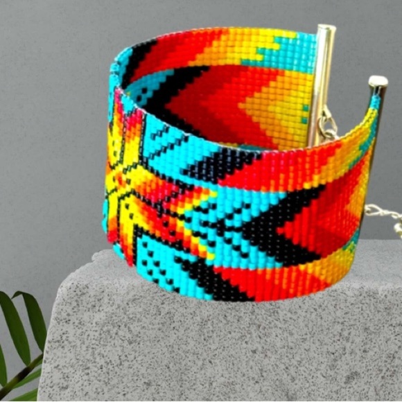 Native American Beaded Wide 1.4 inch Adjustable Cuff Bracelet w/ Diamond Motif - Picture 1 of 9